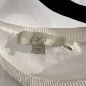 LOFT Cream Flowy Short Sleeve Shirt